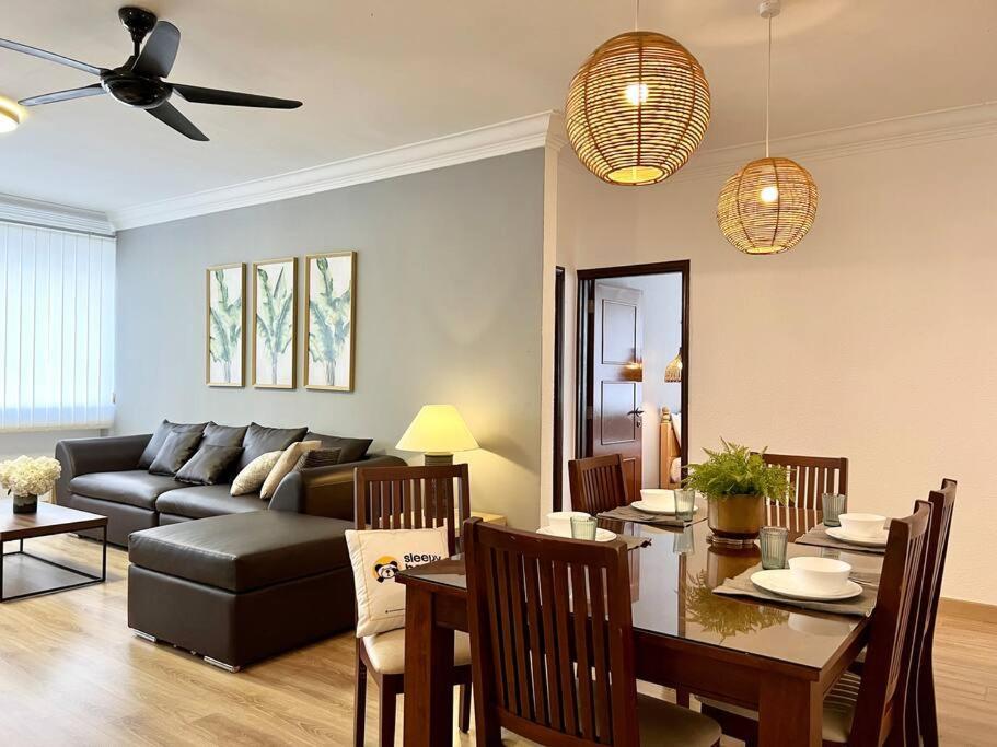 Cosway Near Pavilion Kl Dual Key By Sleepy Bear Apartment
