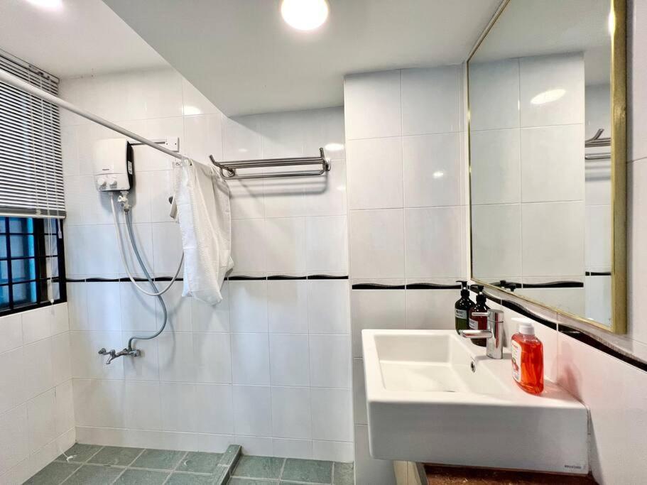 Cosway Near Pavilion Kl Dual Key By Sleepy Bear Apartment *